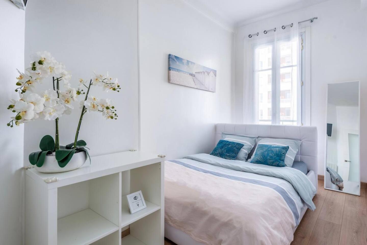 Modern Sea View Apartment On Promenade Des Anglais นีซ ภายนอก รูปภาพ