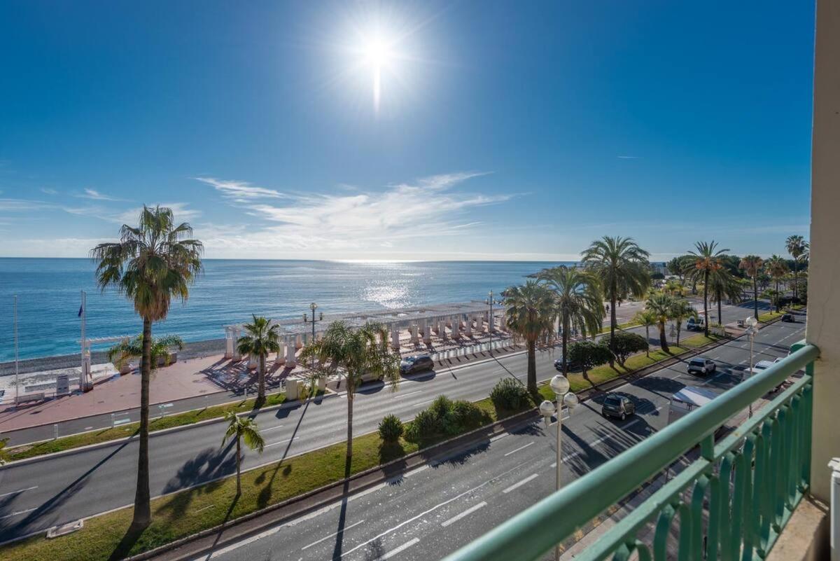 Modern Sea View Apartment On Promenade Des Anglais นีซ ภายนอก รูปภาพ